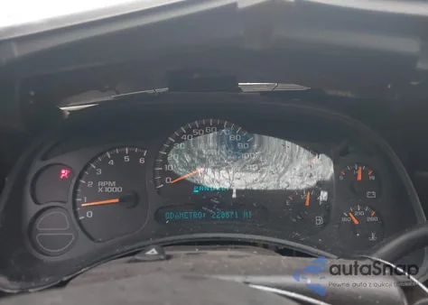 2005 Chevrolet Silverado 1500 Z71 z USA, uszkodzony, nr VIN 2GCEK13T151382319